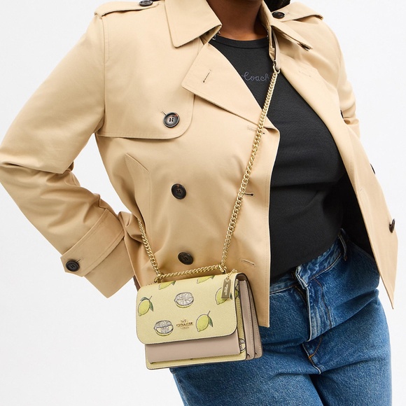 New🍋Coach Mini Klare Crossbody Bag With Lemon Print - Picture 2 of 7